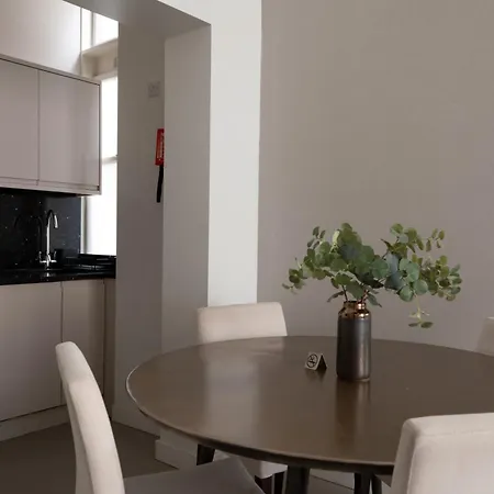 High Street Kensington Apartments Лондон Номер фото