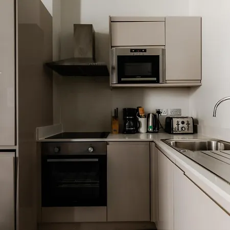 High Street Kensington Apartments Лондон Номер фото