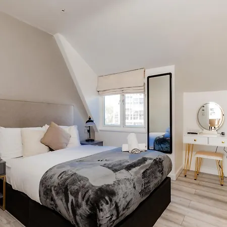 High Street Kensington Apartments Лондон Номер фото
