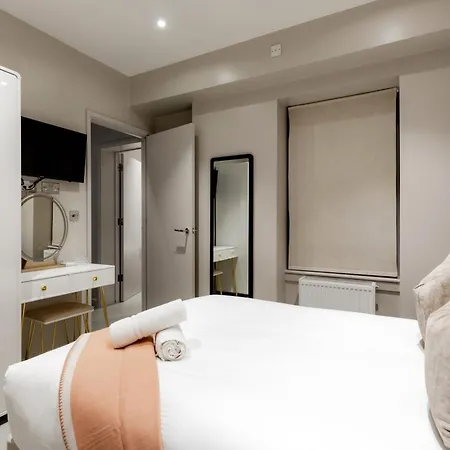 High Street Kensington Apartments Лондон Номер фото