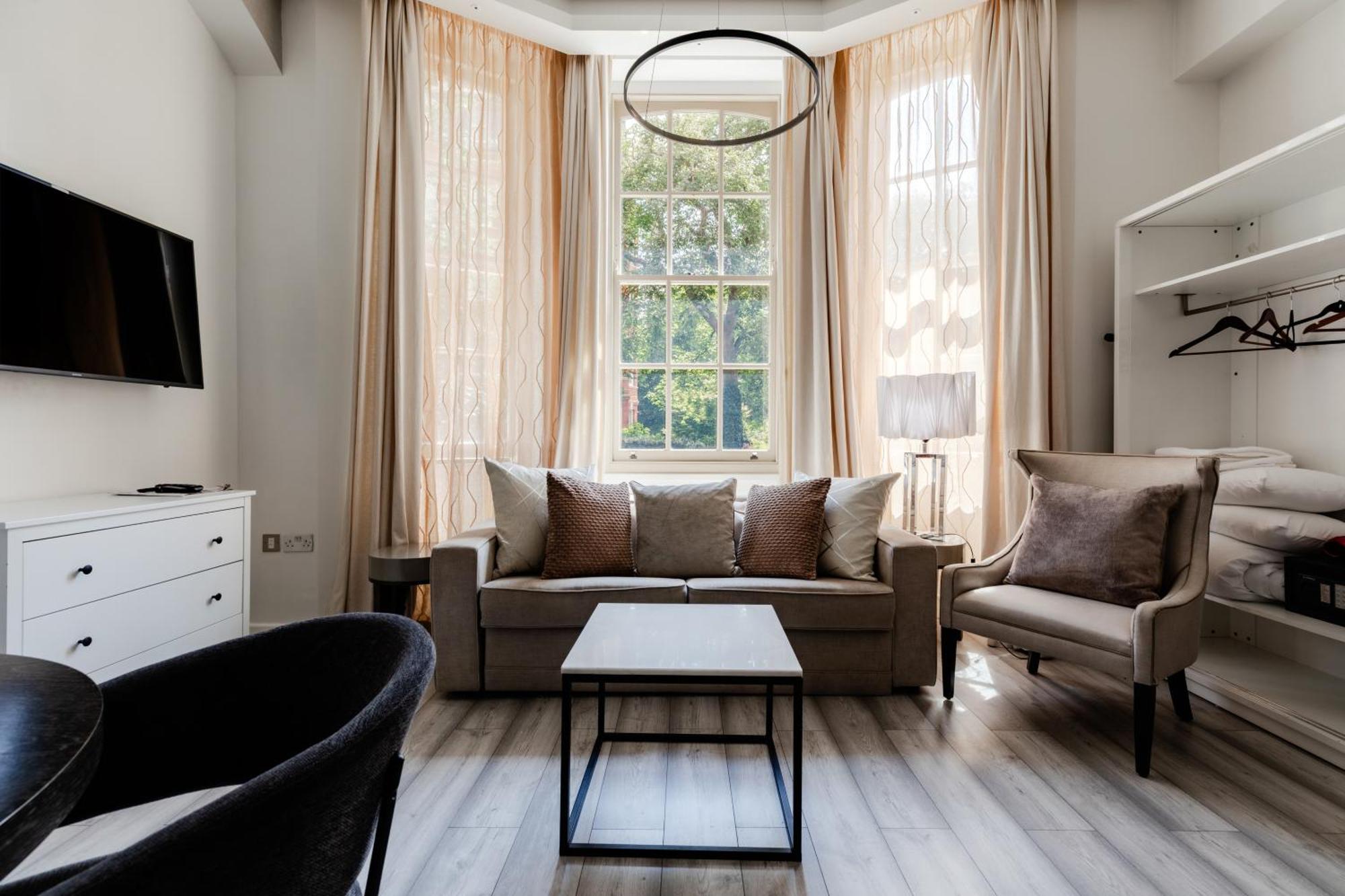 Apartment High Street Kensington *