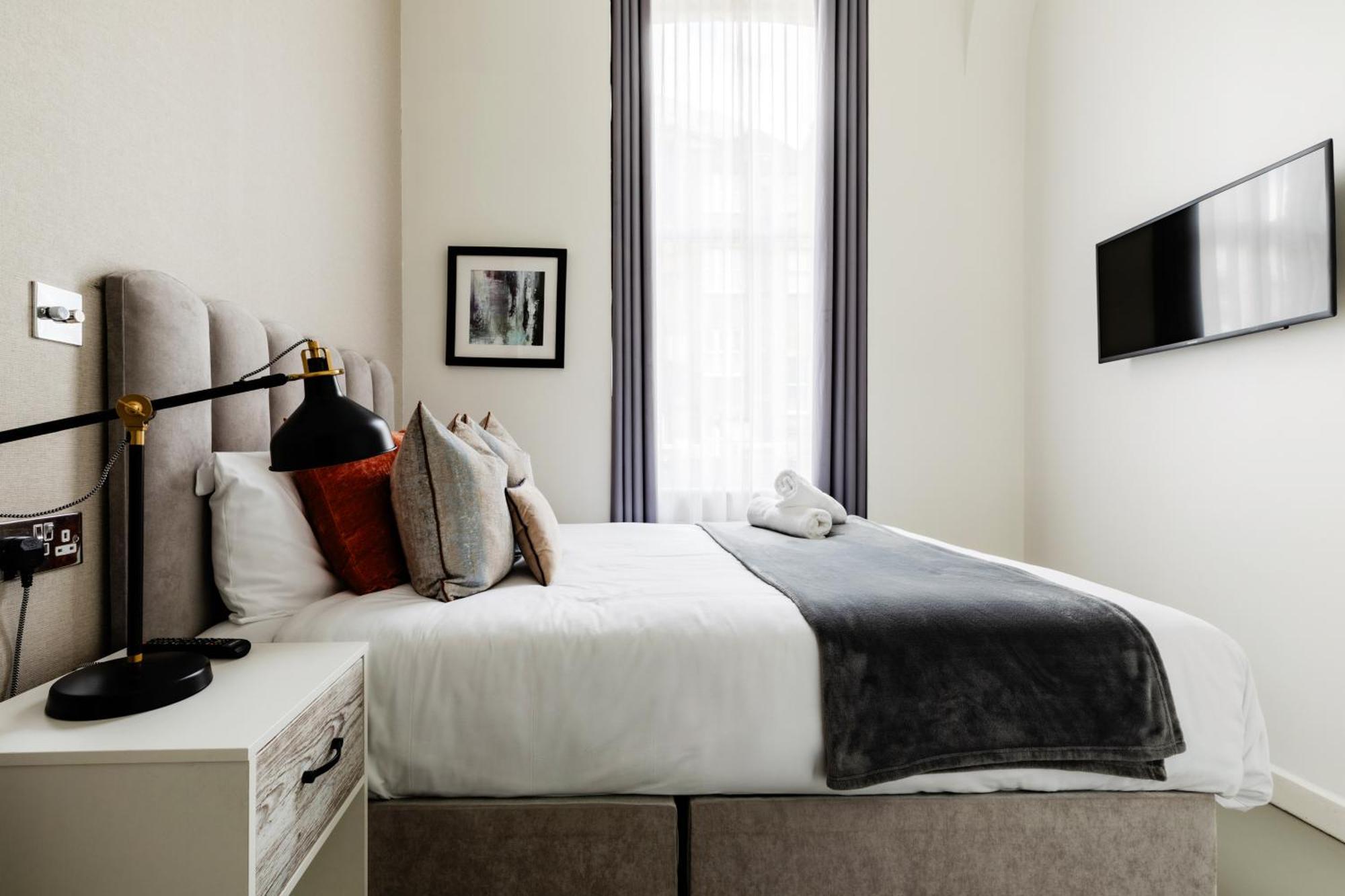 Апартаменты High Street Kensington *